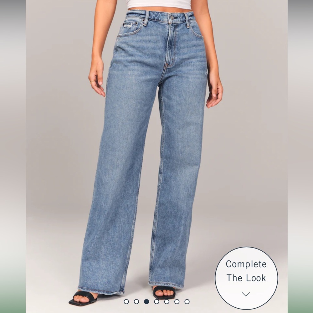Abercrombie Curve Love High Rise 90s Relaxed Jean | Size 28